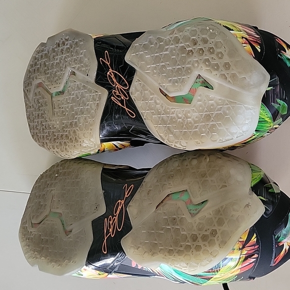 Nike LeBron 11 Everglades - Picture 8 of 8